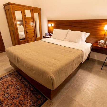 Plaza Chapala Hotel エクステリア 写真
