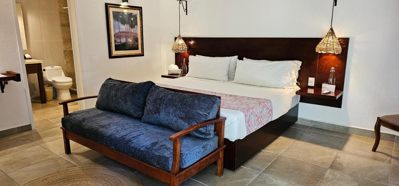 Plaza Chapala Hotel エクステリア 写真