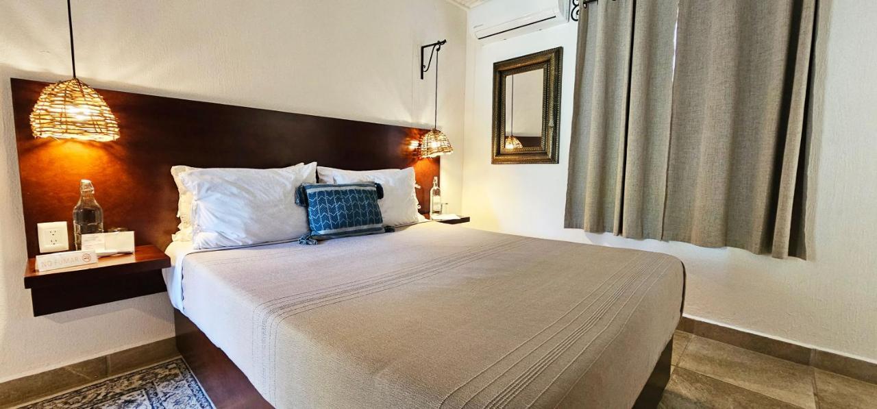 Plaza Chapala Hotel エクステリア 写真