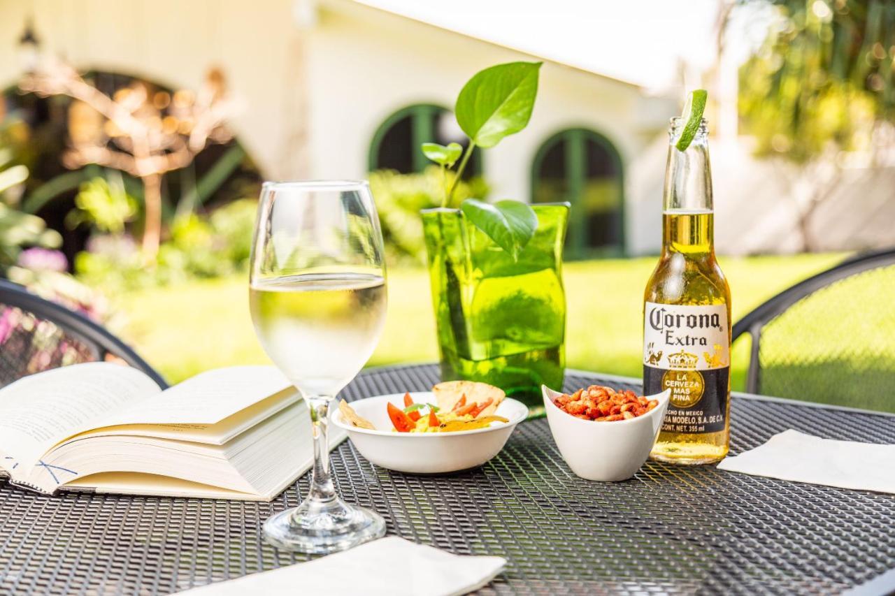 Plaza Chapala Hotel エクステリア 写真