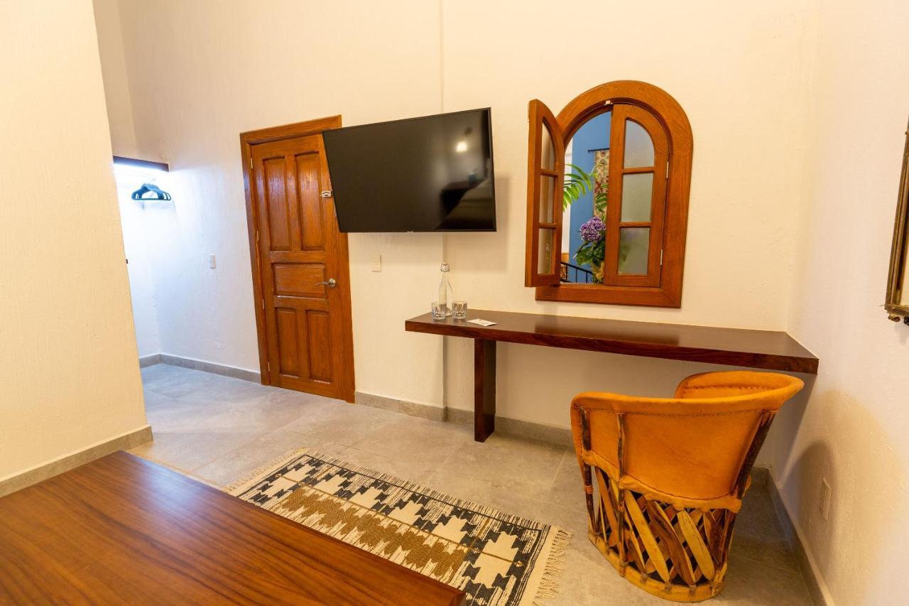 Plaza Chapala Hotel エクステリア 写真